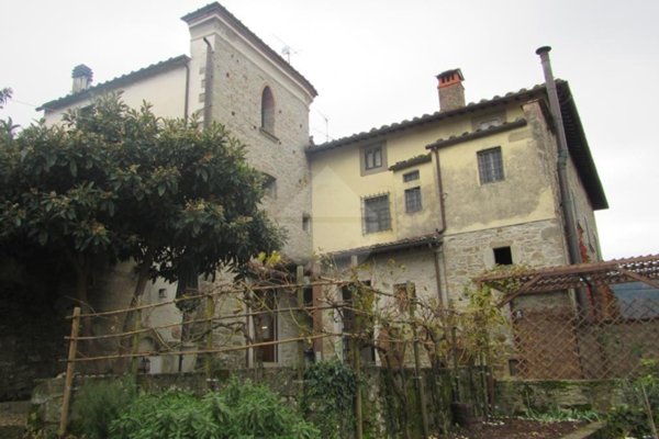 casa semindipendente in vendita a Rufina in zona Turicchi