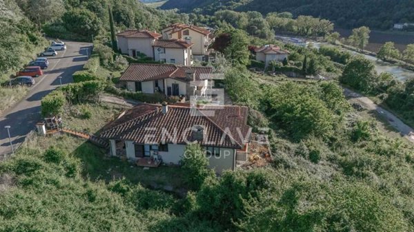 casa indipendente in vendita a Rufina in zona Masseto