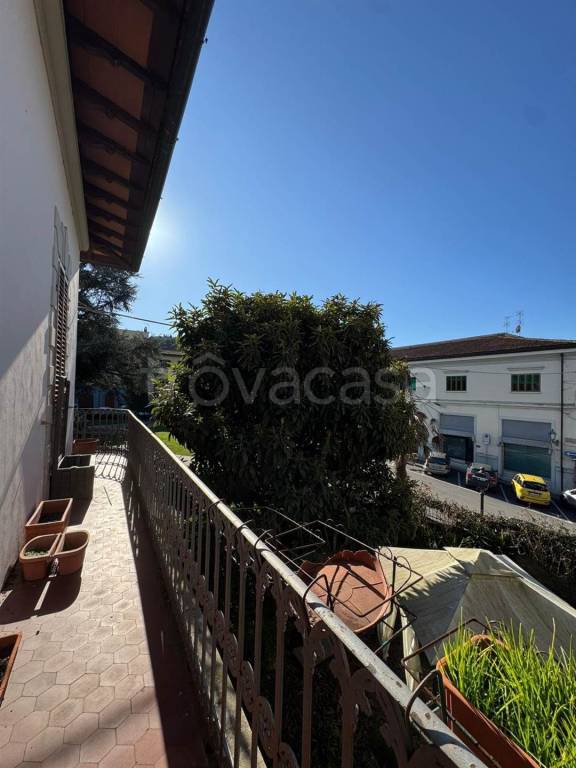 casa indipendente in vendita a Rufina