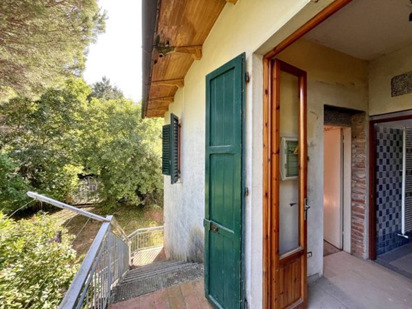 casa indipendente in vendita a Rufina in zona Pomino