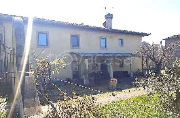 casa indipendente in vendita a Rufina
