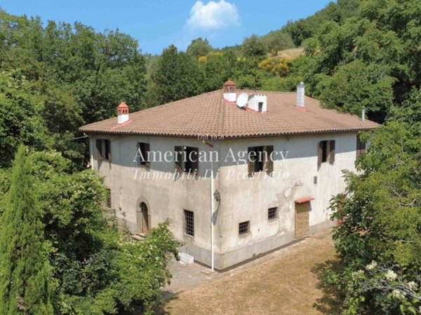 casa indipendente in vendita a Rufina