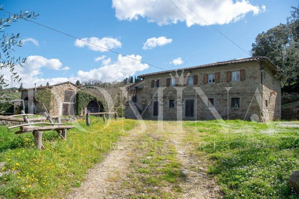 casale in vendita a Rufina in zona Casini