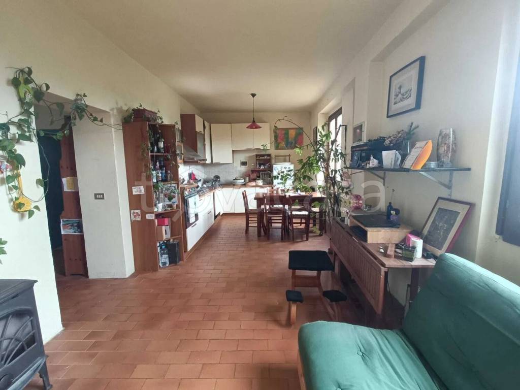 casa indipendente in vendita a Rufina in zona Falgano
