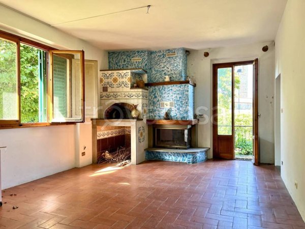 casa indipendente in vendita a Rufina in zona Pomino