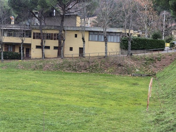 negozio in vendita a Rufina