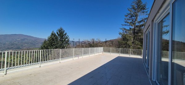 appartamento in vendita a Rufina in zona Falgano