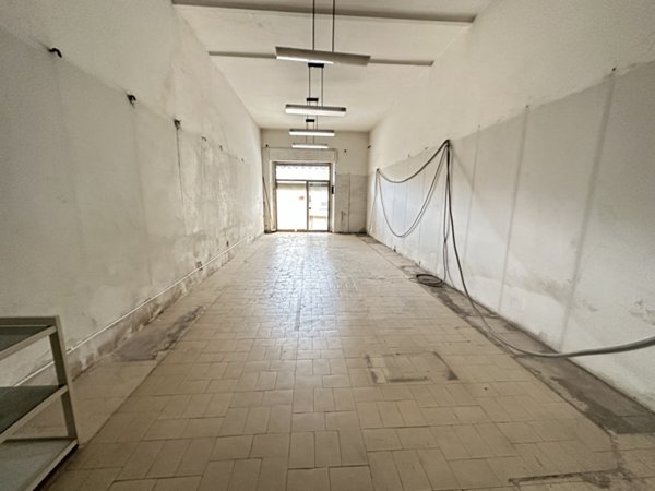 negozio in vendita a Rufina