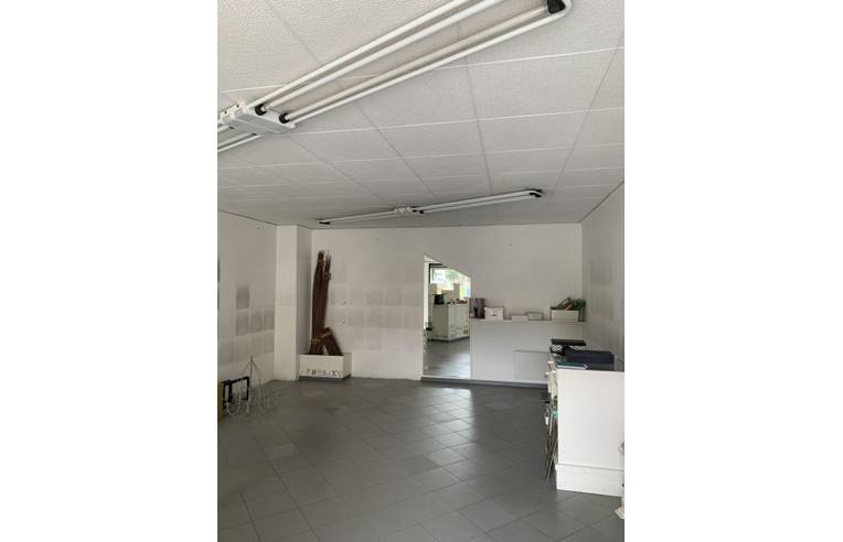 negozio in vendita a Rufina