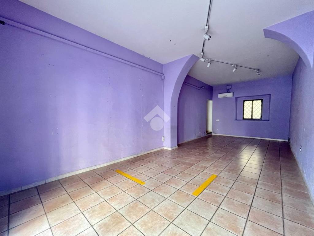 negozio in vendita a Rufina
