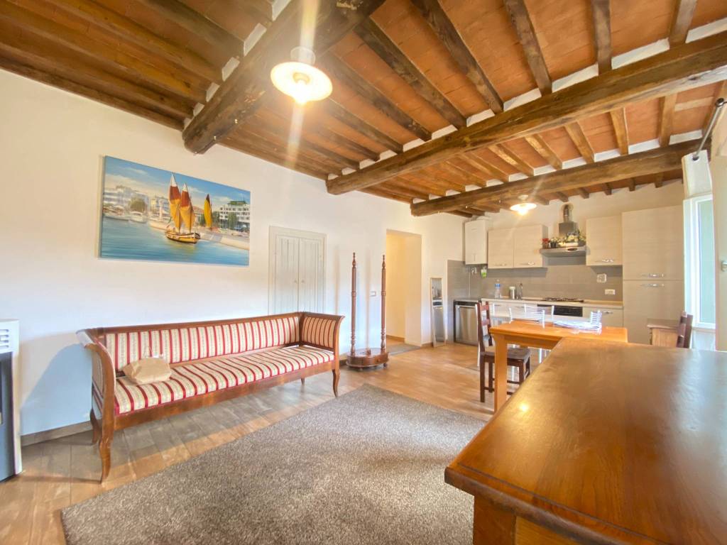 appartamento in vendita a Rufina in zona Contea