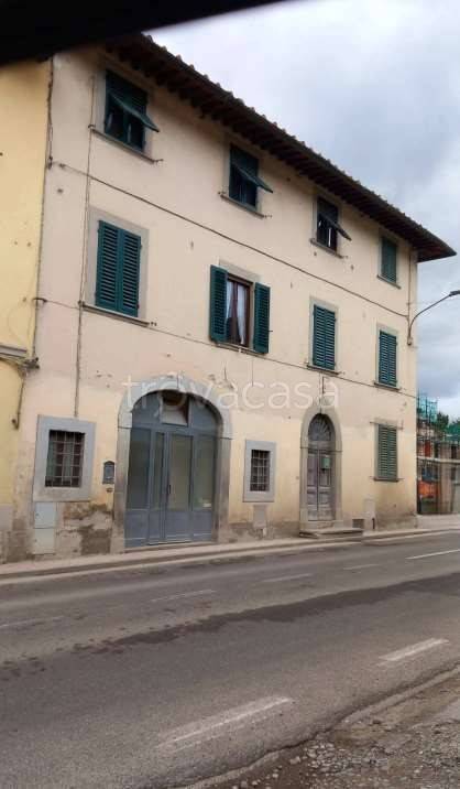 appartamento in vendita a Rufina in zona Casini