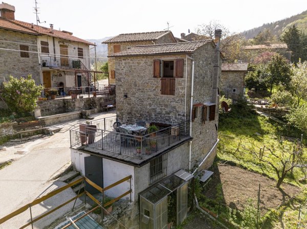 casa indipendente in vendita a Rufina