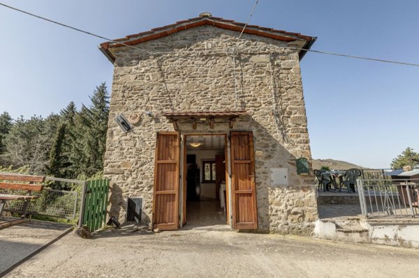 casa indipendente in vendita a Rufina