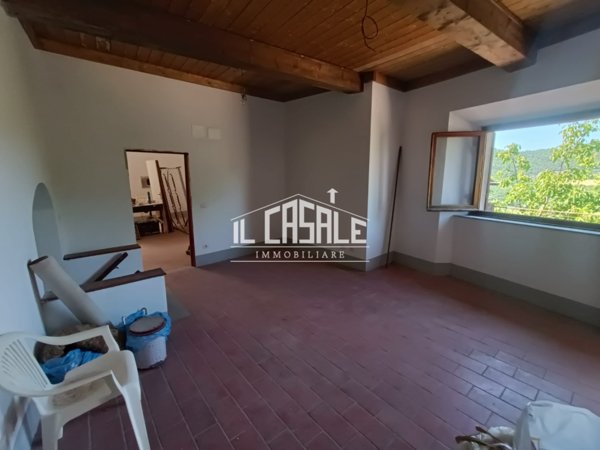 casa indipendente in vendita a Rufina in zona Pomino