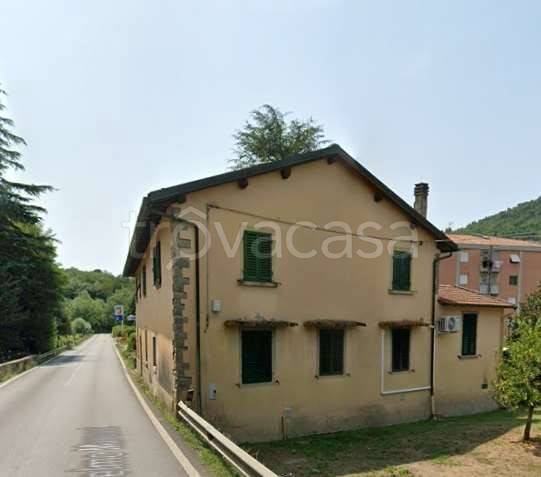 appartamento in vendita a Rufina in zona Contea