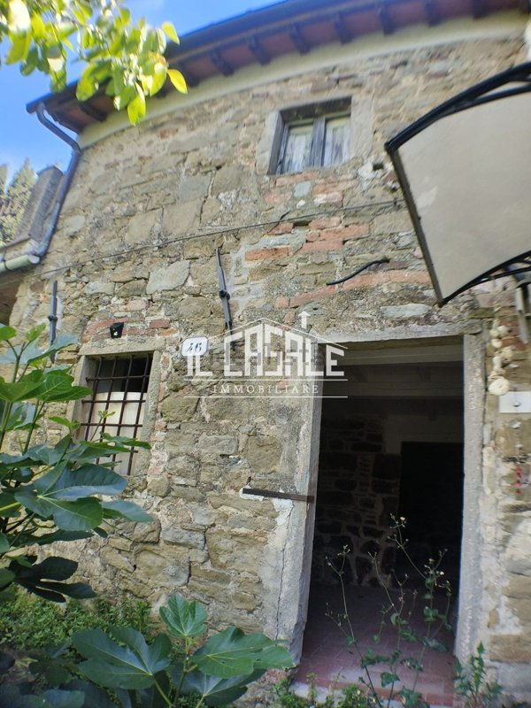 appartamento in vendita a Rufina in zona Rimaggio