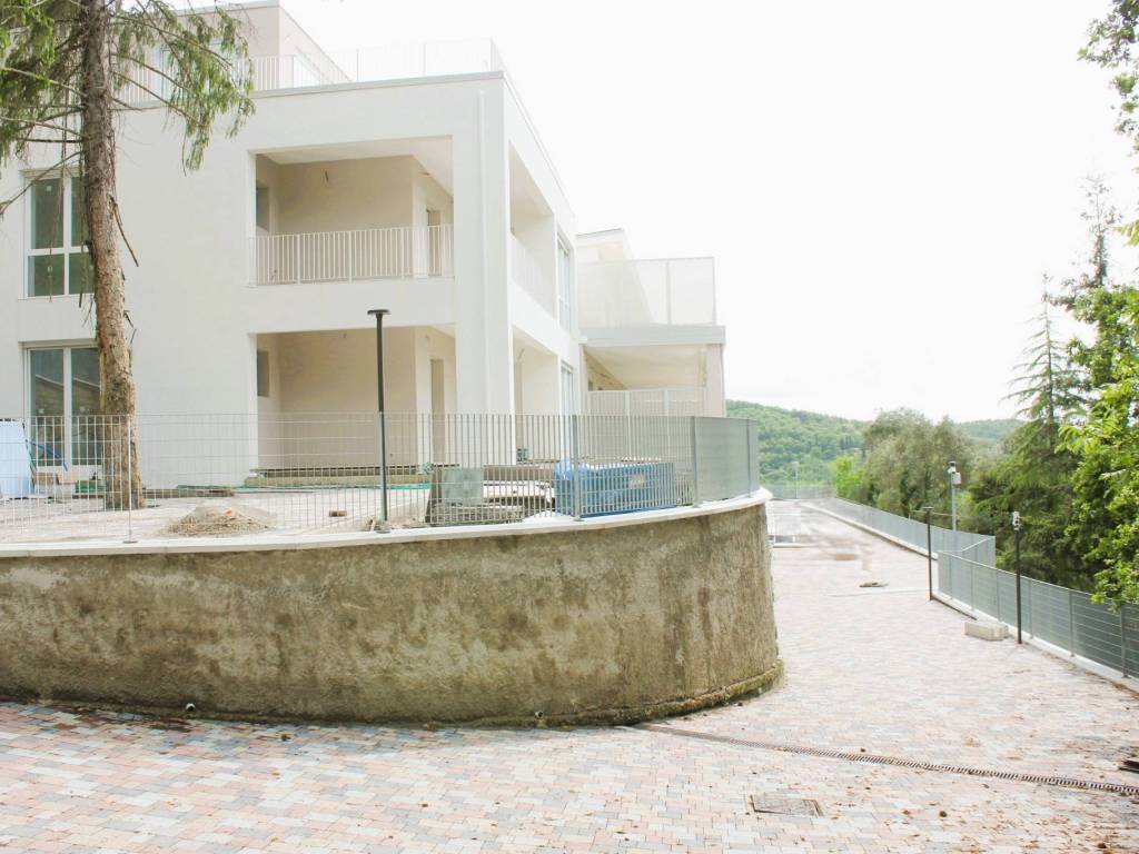 appartamento in vendita a Rufina in zona Falgano
