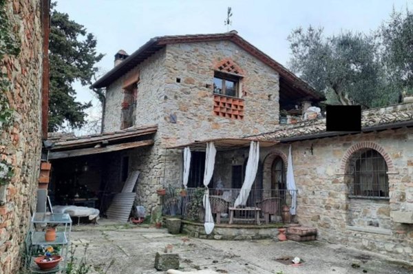 appartamento in vendita a Rufina in zona Masseto