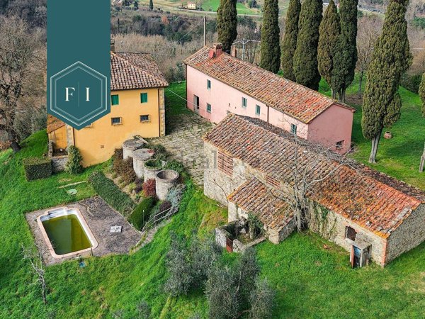 casa indipendente in vendita a Rufina