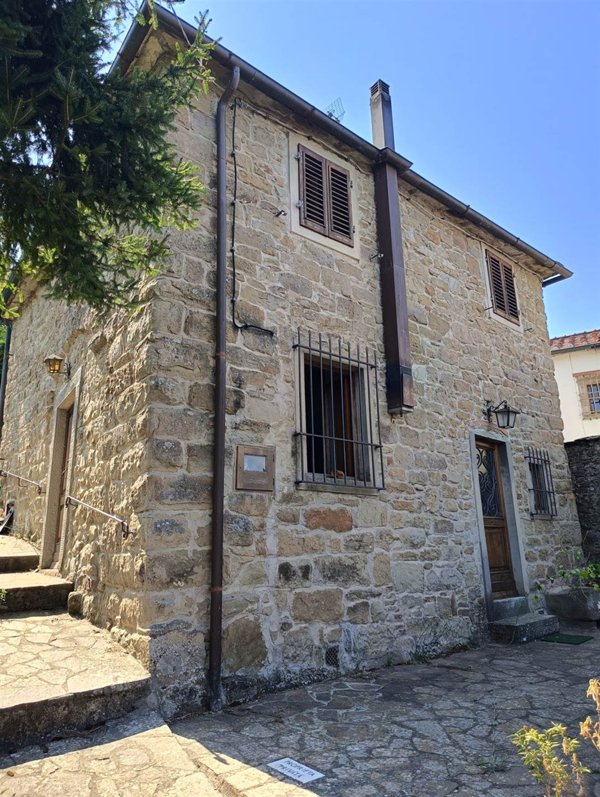 quadrivano in vendita a Rufina in zona Turicchi
