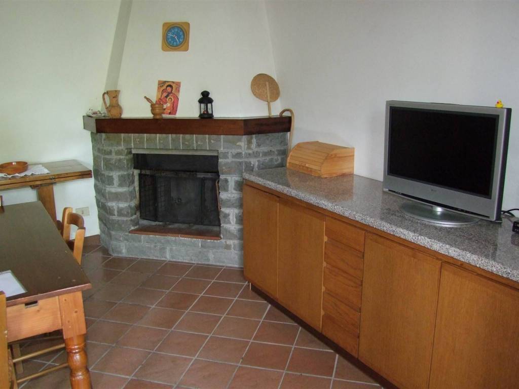 casa indipendente in vendita a Rufina in zona Pomino