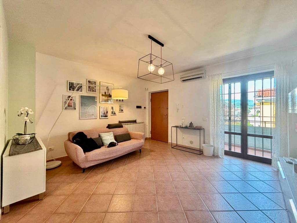 appartamento in vendita a Rufina