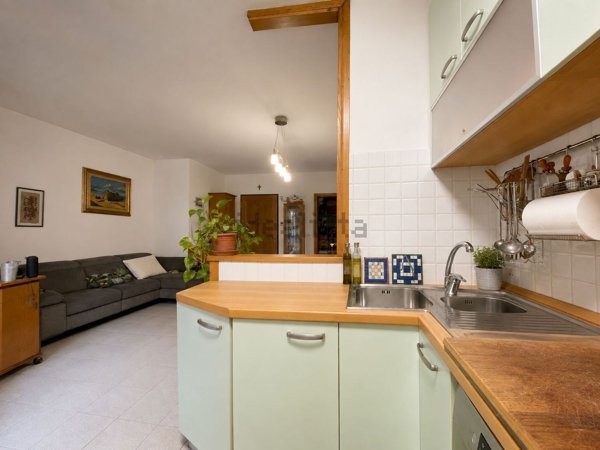 appartamento in vendita a Rufina in zona Contea