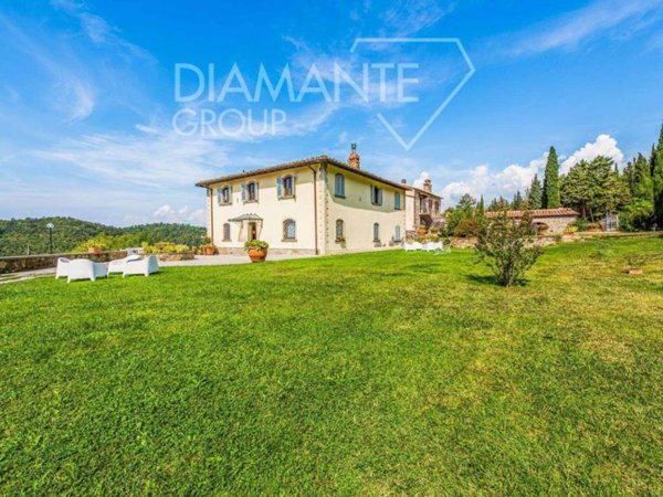villa in vendita a Rufina