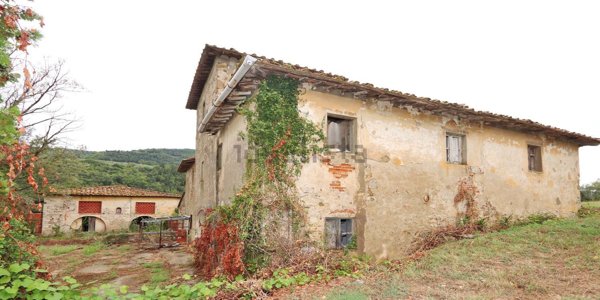 appartamento in vendita a Rufina in zona Selvapiana