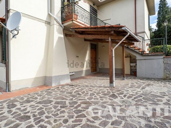 appartamento in vendita a Rufina in zona Selvapiana