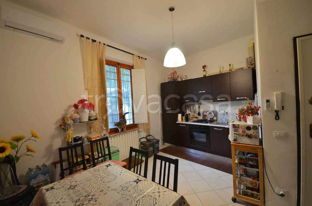 appartamento in vendita a San Casciano in Val di Pesa in zona Cerbaia