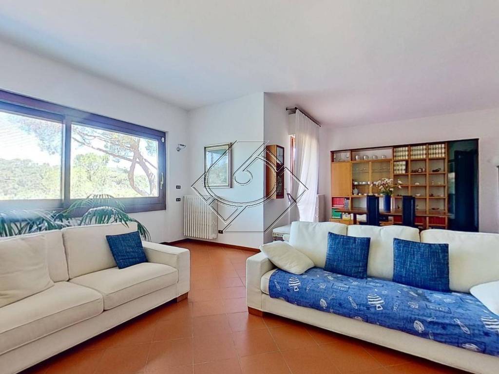 casa indipendente in vendita a San Casciano in Val di Pesa in zona Romola
