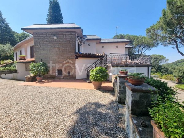 casa indipendente in vendita a San Casciano in Val di Pesa in zona Romola
