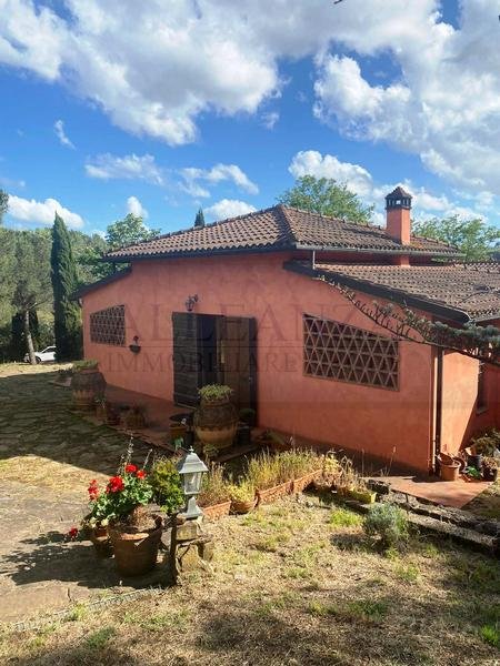 casa indipendente in vendita a San Casciano in Val di Pesa in zona Romola