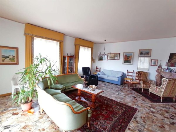 appartamento in vendita a San Casciano in Val di Pesa in zona Cerbaia