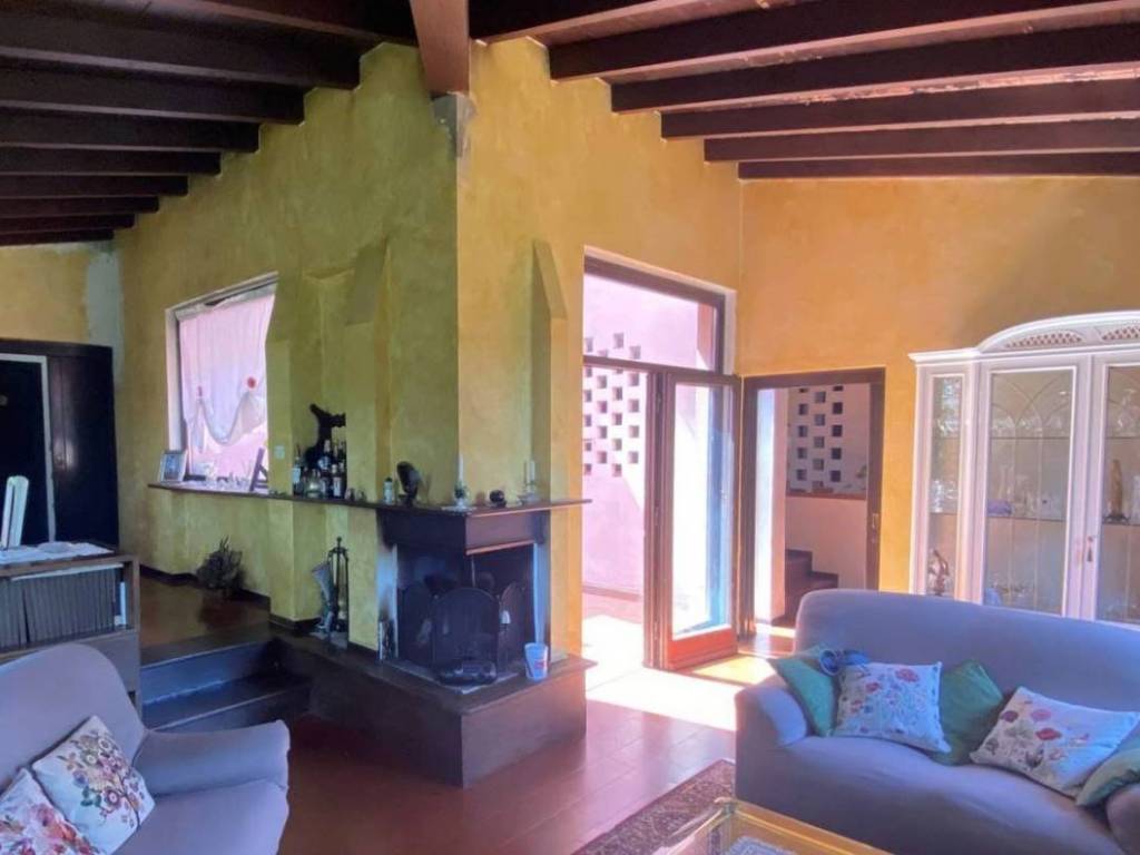 casa indipendente in vendita a San Casciano in Val di Pesa in zona Montecapri