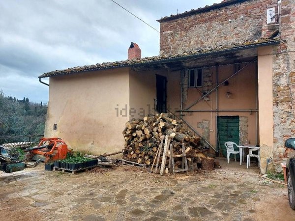 locale di sgombero a San Casciano in Val di Pesa in zona Mercatale in Val di Pesa