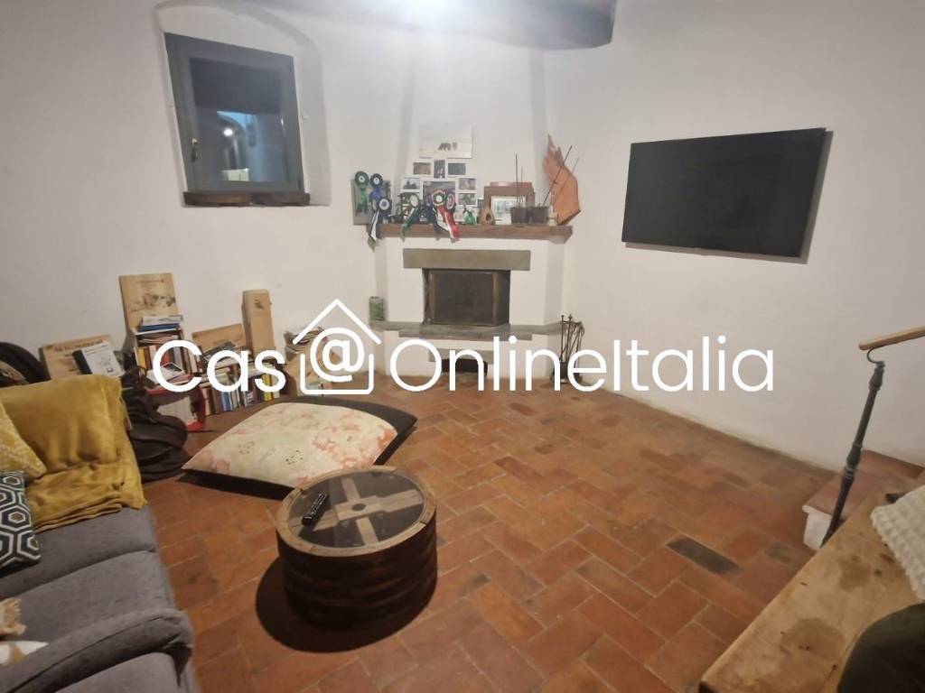 casa indipendente a San Casciano in Val di Pesa in zona Montefiridolfi
