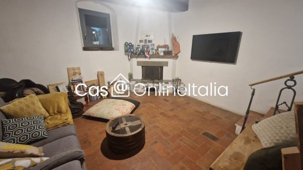casa indipendente a San Casciano in Val di Pesa in zona Montefiridolfi