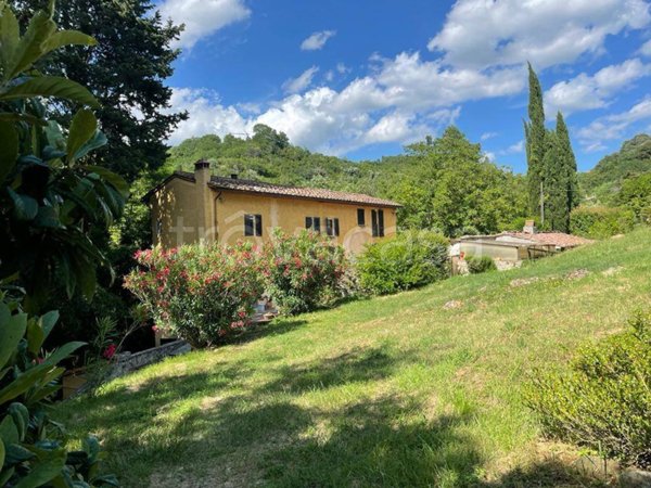 casa indipendente in vendita a San Casciano in Val di Pesa
