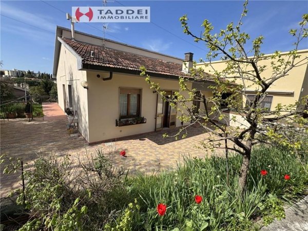 casa indipendente in vendita a San Casciano in Val di Pesa