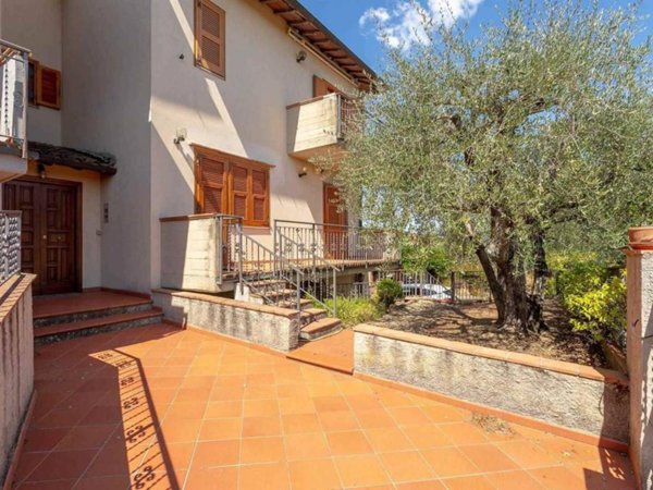 casa indipendente in vendita a San Casciano in Val di Pesa in zona Chiesanuova