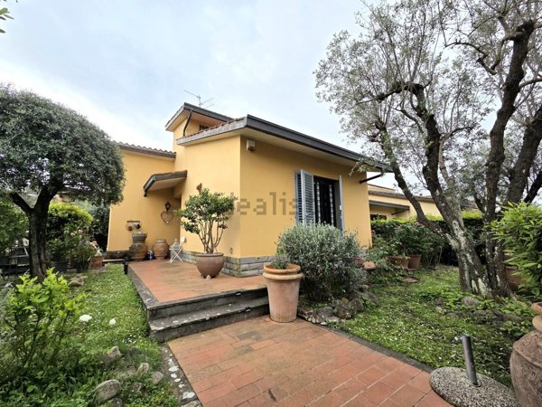 casa indipendente in vendita a San Casciano in Val di Pesa