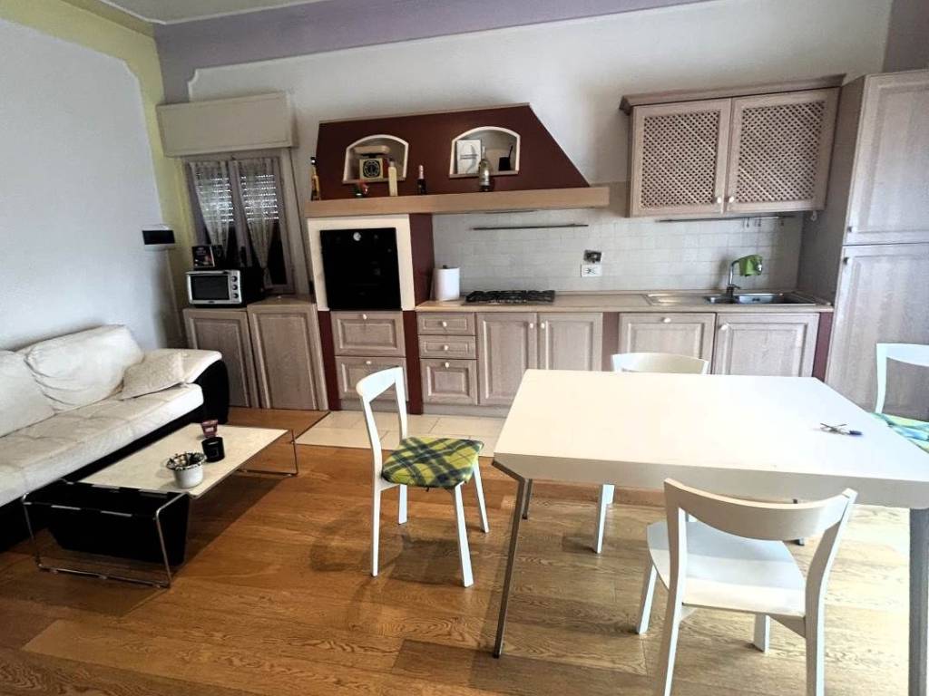 appartamento in vendita a San Casciano in Val di Pesa in zona Calzaiolo