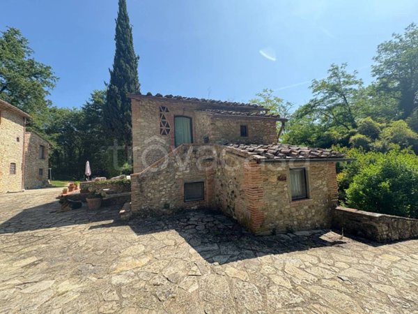 casa indipendente a San Casciano in Val di Pesa in zona Montefiridolfi