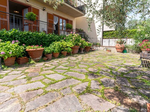 appartamento in vendita a San Casciano in Val di Pesa in zona Chiesanuova