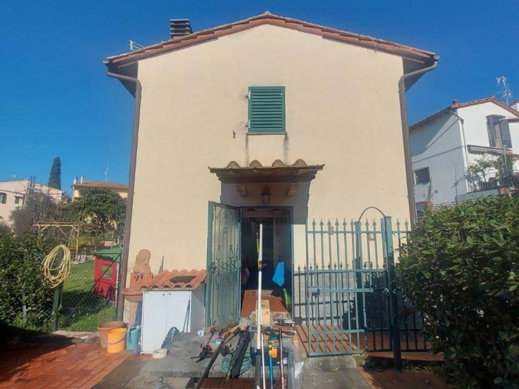 casa indipendente in vendita a San Casciano in Val di Pesa in zona Romola