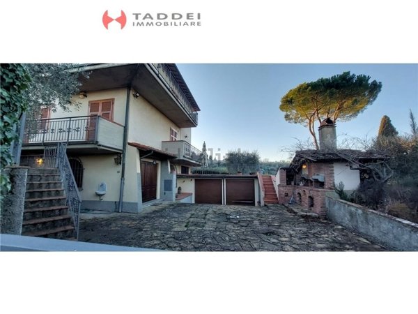 casa indipendente in vendita a San Casciano in Val di Pesa in zona Chiesanuova