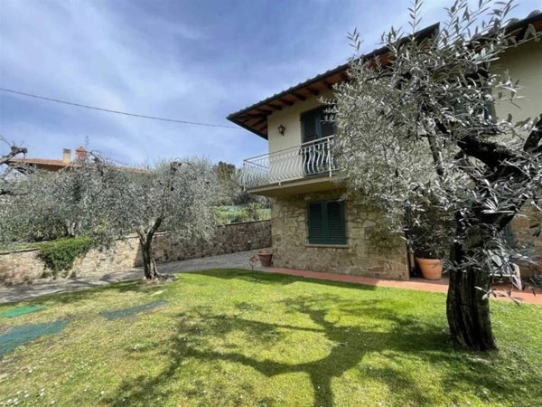 casa indipendente in vendita a San Casciano in Val di Pesa in zona Chiesanuova